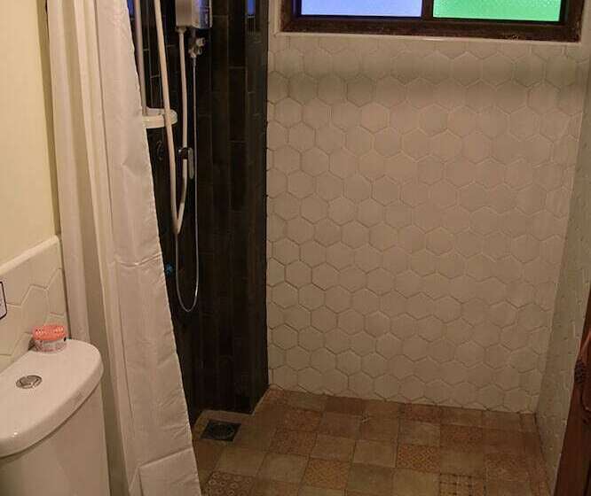 فندق Rustic River Boutique