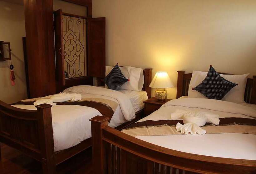 فندق Rustic River Boutique