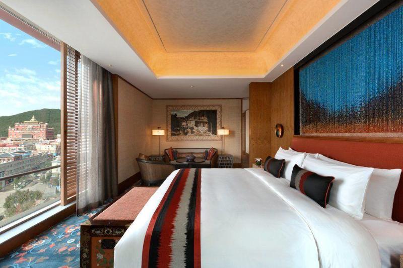 هتل Shangrila Resort Shangrila