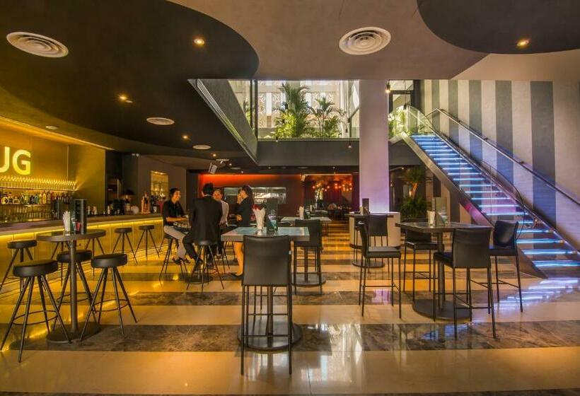 ホテル Sun & Moon Urban