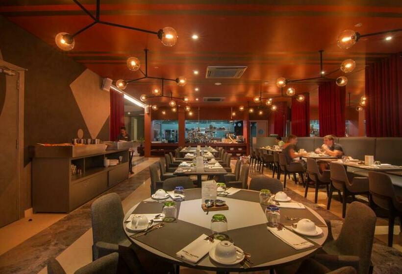 ホテル Sun & Moon Urban