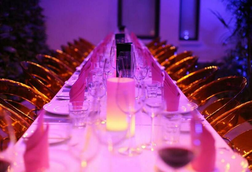 ホテル Sun & Moon Urban