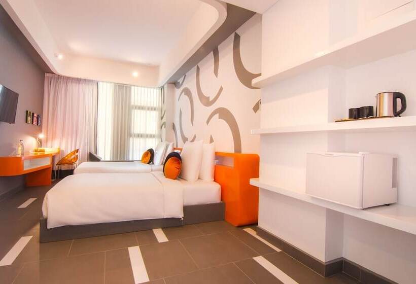 ホテル Sun & Moon Urban