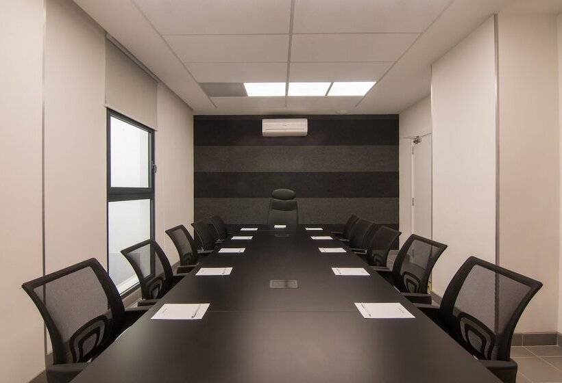 ホテル Sun & Moon Urban