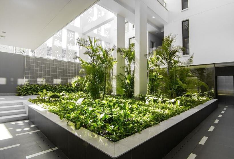 ホテル Sun & Moon Urban