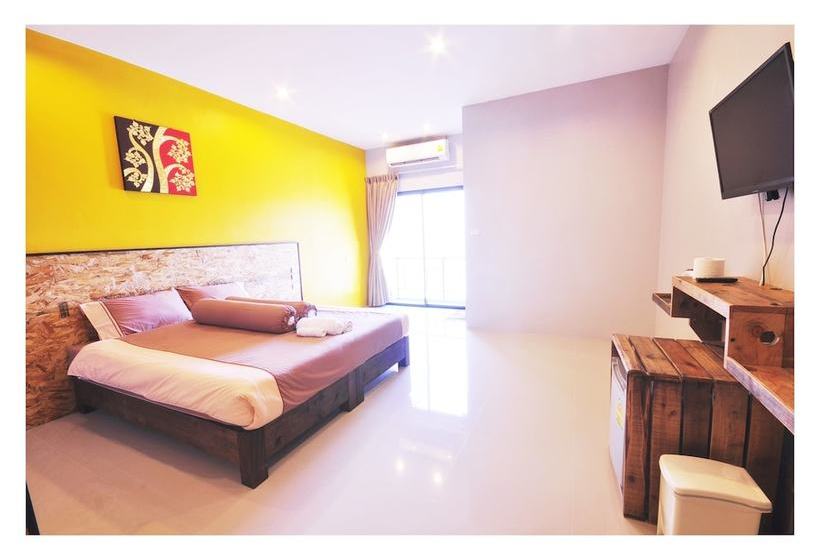 호텔 The Bedroom Nai Harn Beach