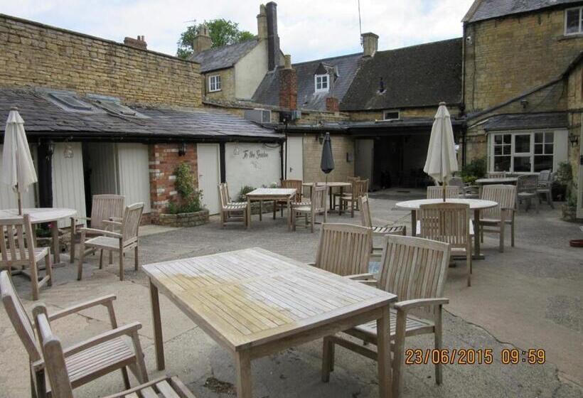 בית מלון כפרי The Bell Inn