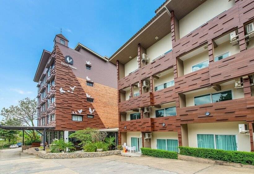 The Farm House Hotel Ranong