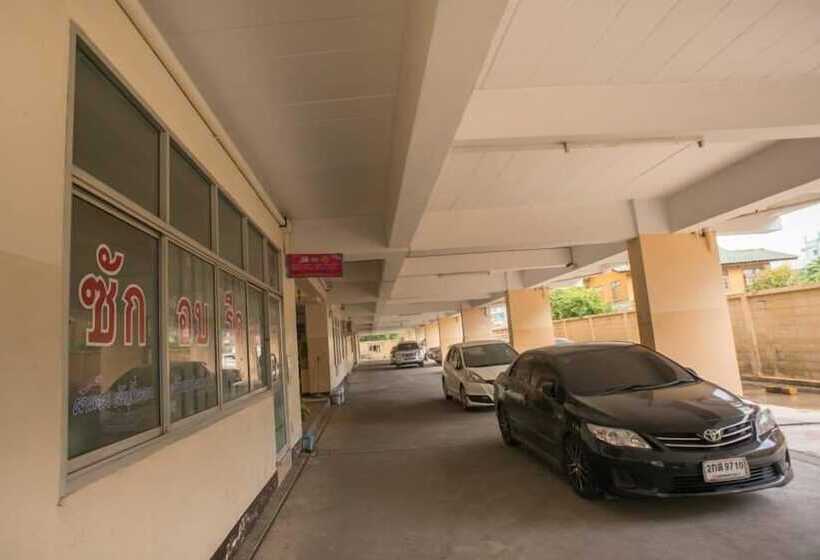 בית מלון כפרי The Grand Rewadee