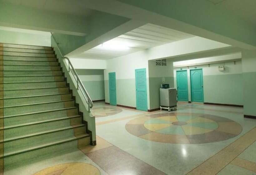 בית מלון כפרי The Grand Rewadee