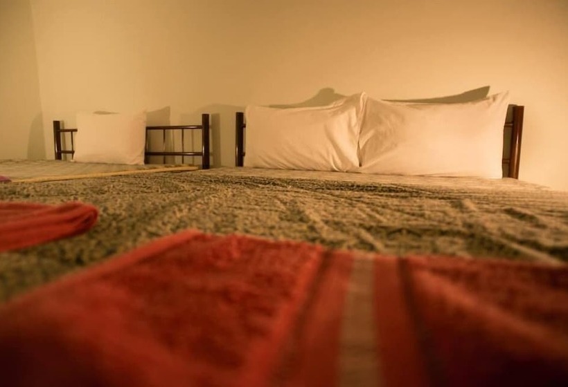 בית מלון כפרי The Grand Rewadee