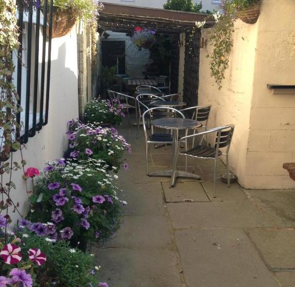 فندق The Royal George Staithes