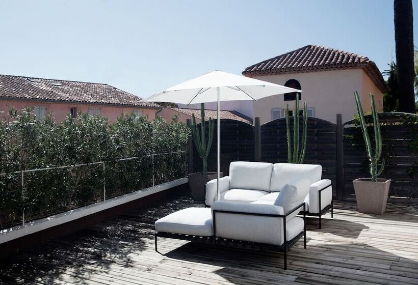 בית מלון כפרי White 1921 Saint Tropez