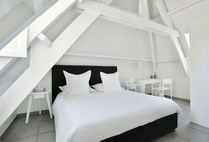 בית מלון כפרי White 1921 Saint Tropez