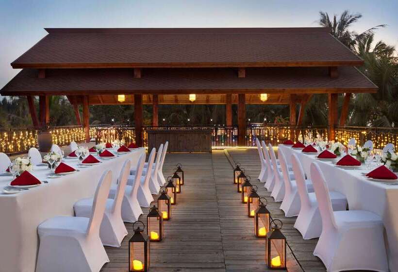 Отель Wyndham Maoming