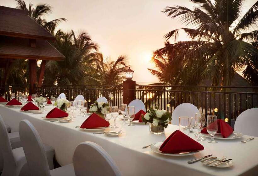 Отель Wyndham Maoming