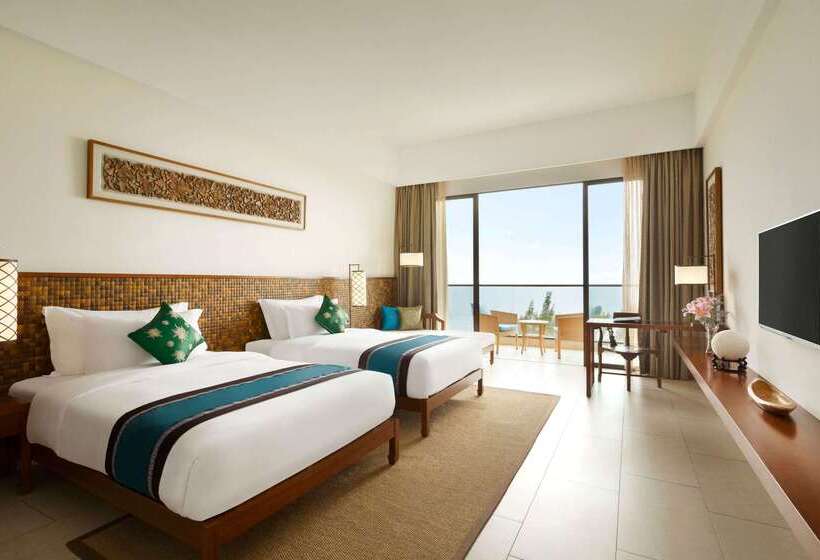 Отель Wyndham Maoming