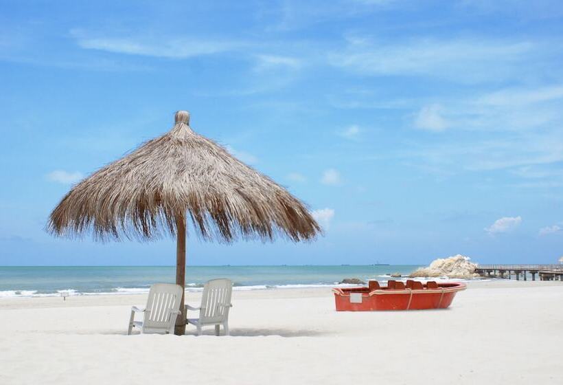 Отель Wyndham Maoming