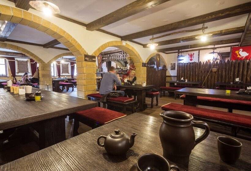 酒店 Zámek Lužec Spa & Wellness Resort