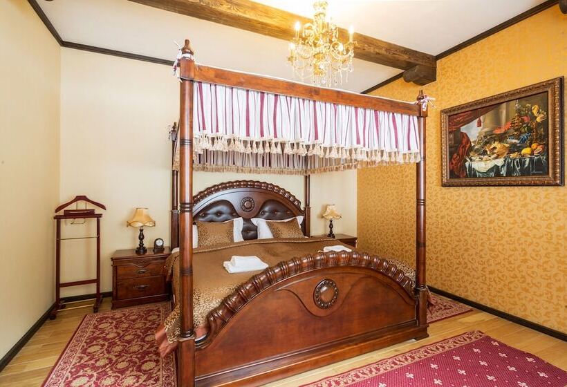 酒店 Zámek Lužec Spa & Wellness Resort