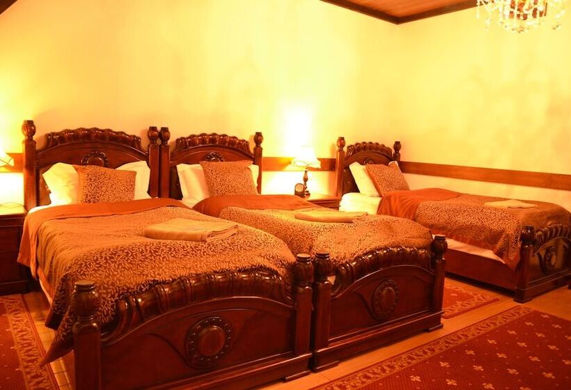 Отель Zámek Lužec Spa & Wellness Resort