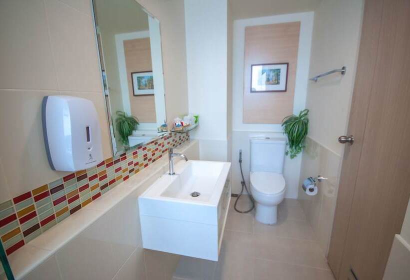 Implace Impact At Msociety Condo