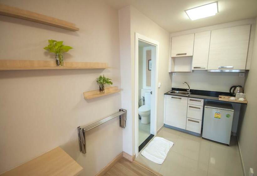 Implace Impact At Msociety Condo