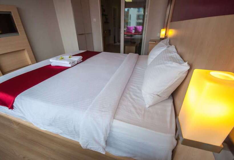 Implace Impact At Msociety Condo