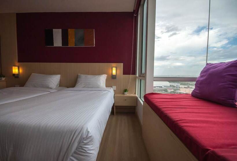 Implace Impact At Msociety Condo