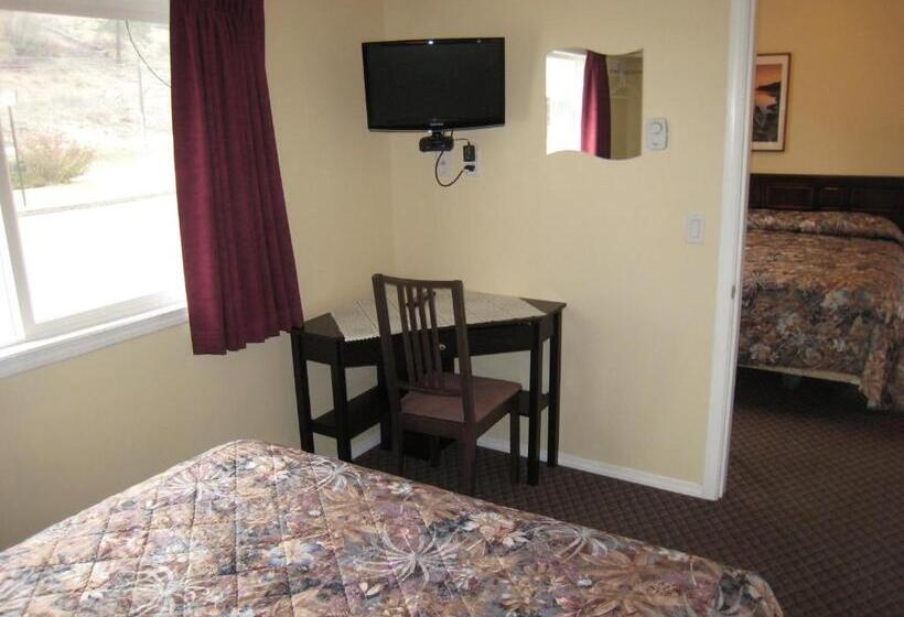 Johnny's Motel
