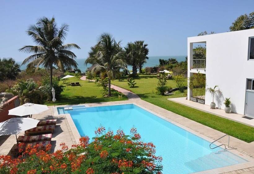 Leo S Beach Hotel & Restaurant Adults Only