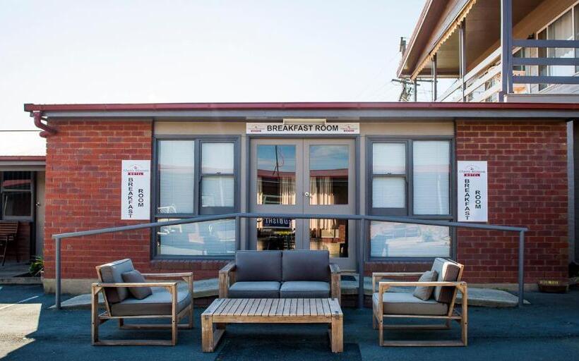 モーテル Cherry Blossom Motor Inn