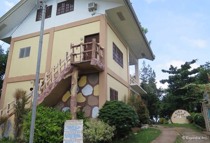 بنسيون Alexis Cliff Dive Resort