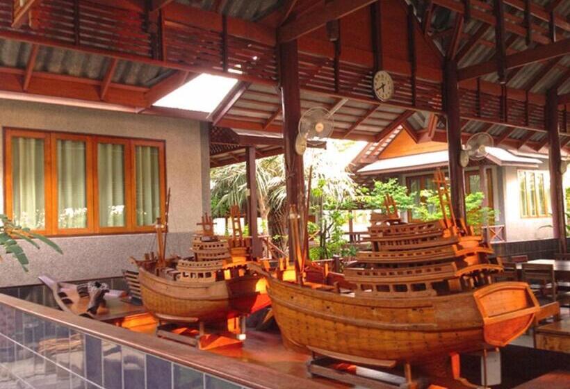 بنسيون Baan Siriporn Resort   โรงแรมบ้านศิริพร รีสอร์ท