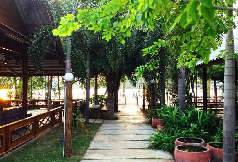 بنسيون Baan Siriporn Resort   โรงแรมบ้านศิริพร รีสอร์ท