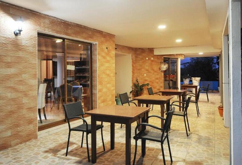 膳宿费 Bella Rosa Hotel Cyprus