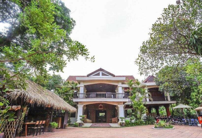 پانسیون Bloom Garden Guesthouse