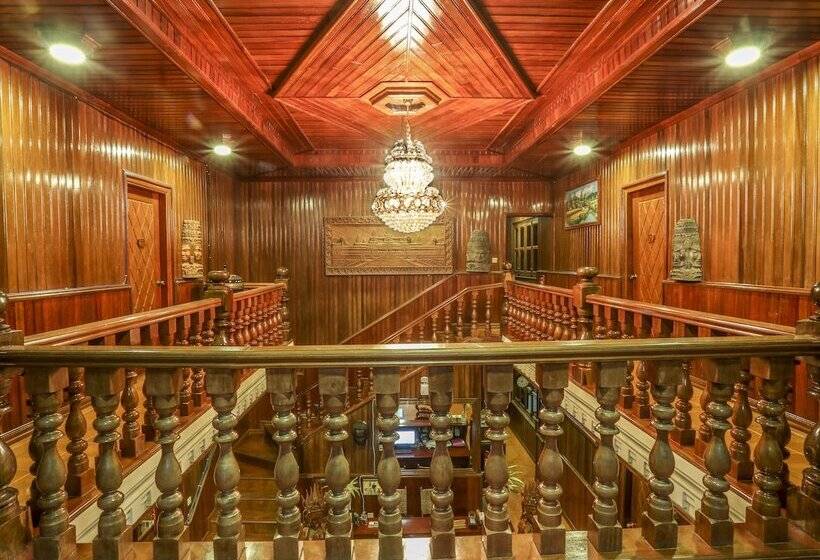 پانسیون Bloom Garden Guesthouse