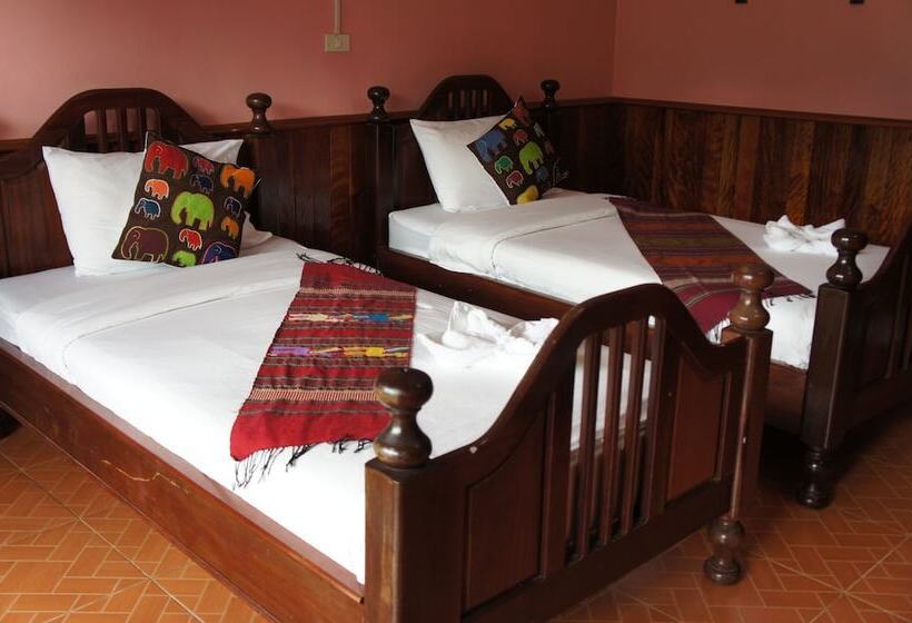 پانسیون Domon Guesthouse