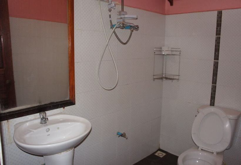 پانسیون Domon Guesthouse