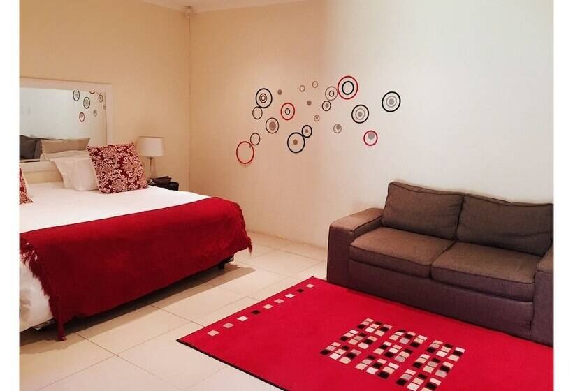 ペンション Gatz Guest House