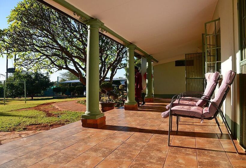 ペンション Gatz Guest House