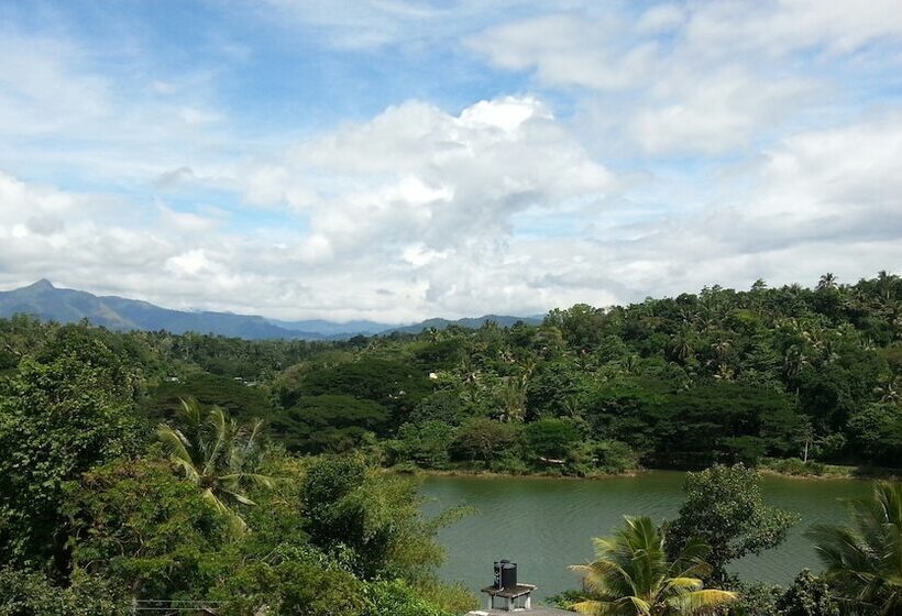 膳宿费 Kande Homestay