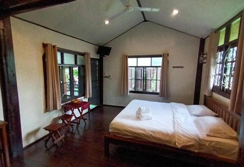 ペンション Little Village Chiang Mai