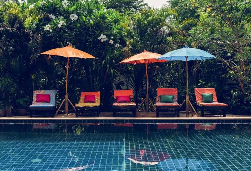 ペンション Little Village Chiang Mai