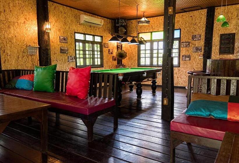 ペンション Little Village Chiang Mai