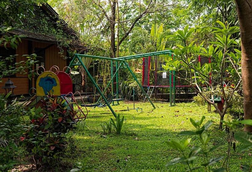 ペンション Little Village Chiang Mai