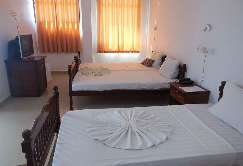 膳宿费 Miltons Beach Resort