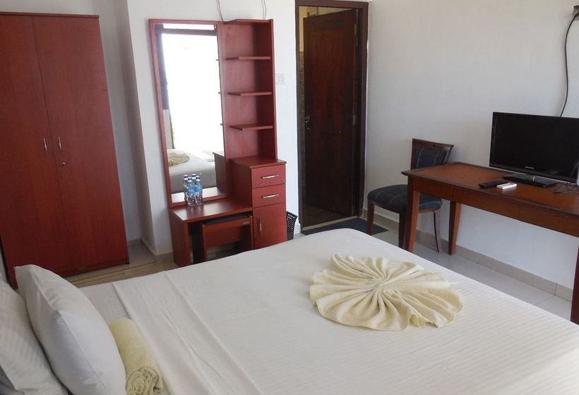 膳宿费 Miltons Beach Resort