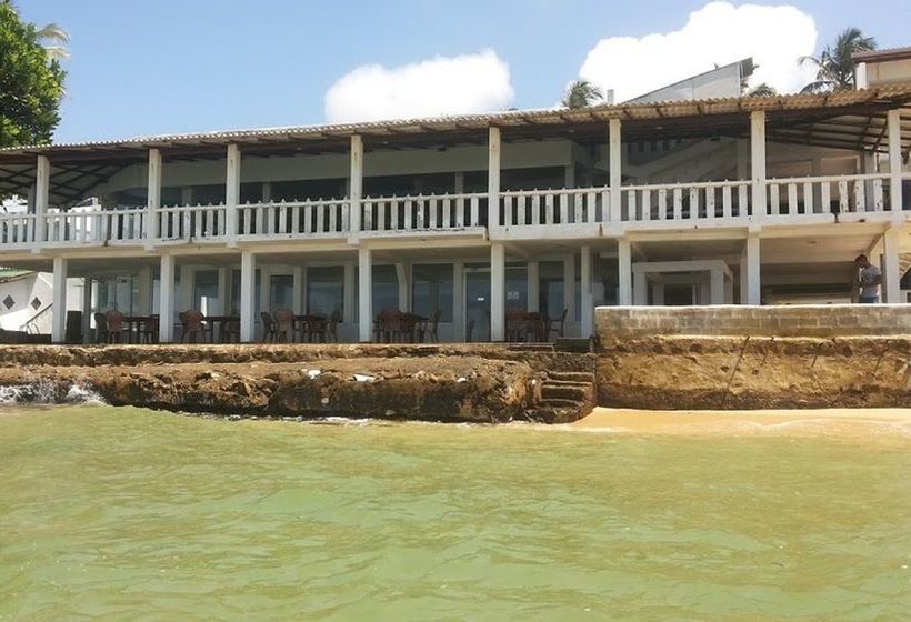 膳宿费 Miltons Beach Resort